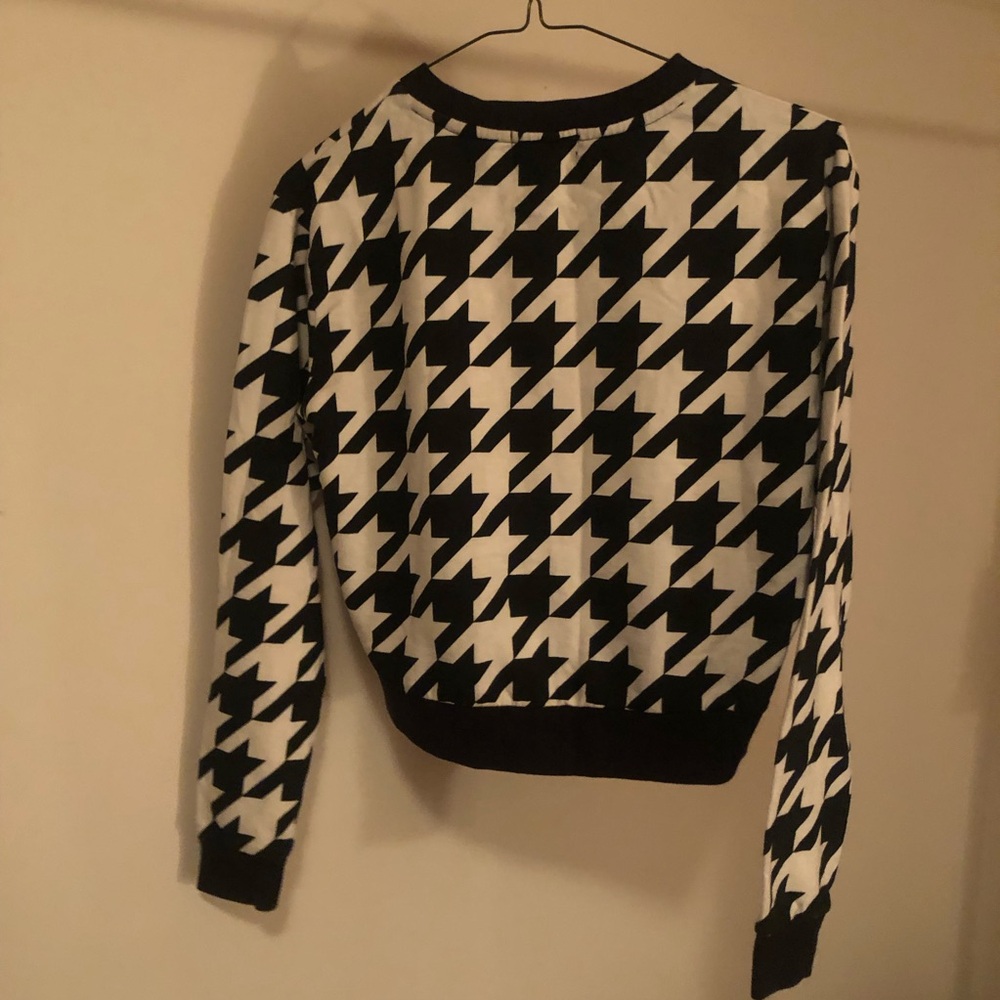 Sz S Forever 21 Black & White Houndstooth Crewneck Sweater